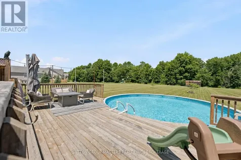 11 Dawson Drive Gananoque ON K7G 2V4