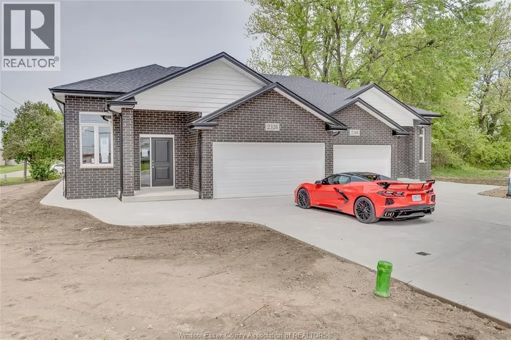 130 Angelo Avenue Lasalle ON N9J 0E5