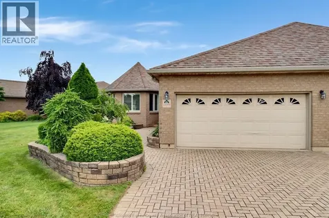 1099 Imperial Crescent Windsor ON N9G 2T4