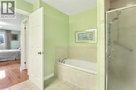1099 Imperial Crescent Windsor ON N9G 2T4