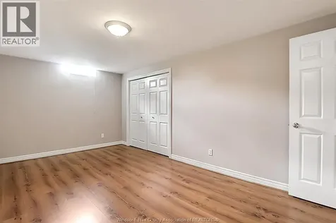 1099 Imperial Crescent Windsor ON N9G 2T4