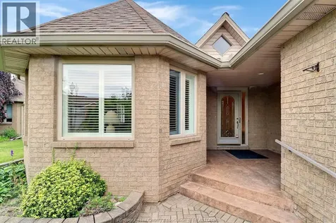 1099 Imperial Crescent Windsor ON N9G 2T4