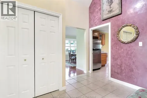 1099 Imperial Crescent Windsor ON N9G 2T4