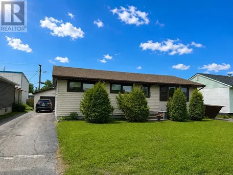 128 Dickenson Road Balmertown ON P0V 1C0