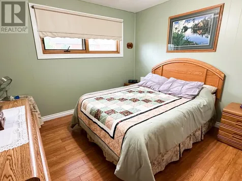 128 Dickenson Road Balmertown ON P0V 1C0
