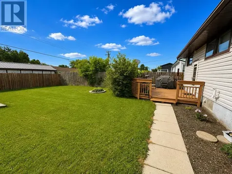 128 Dickenson Road Balmertown ON P0V 1C0