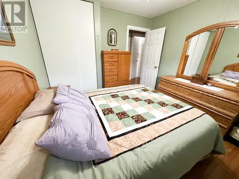 128 Dickenson Road Balmertown ON P0V 1C0