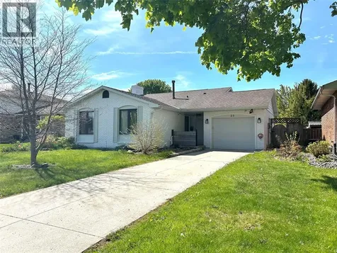 25 Durco Avenue Sarnia ON N7S 4N3