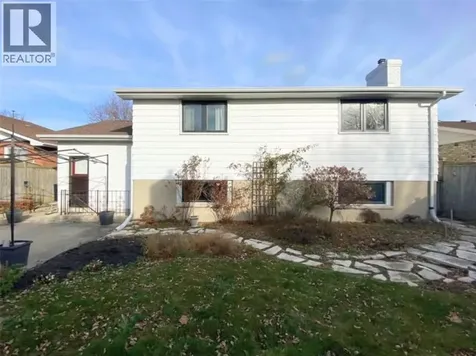 25 Durco Avenue Sarnia ON N7S 4N3