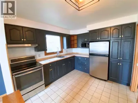 25 Durco Avenue Sarnia ON N7S 4N3