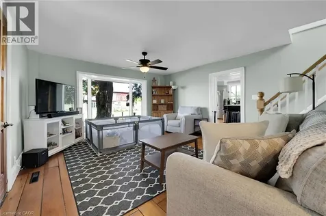 1216 Sawmill Road Ancaster ON L9G 3L1