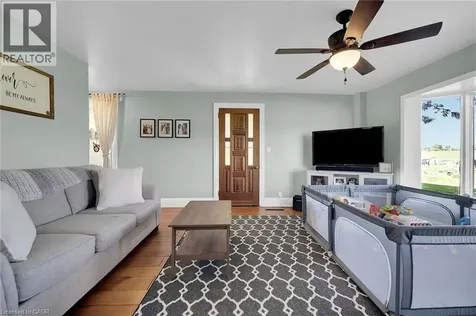 1216 Sawmill Road Ancaster ON L9G 3L1