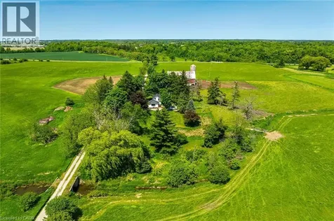 1216 Sawmill Road Ancaster ON L9G 3L1