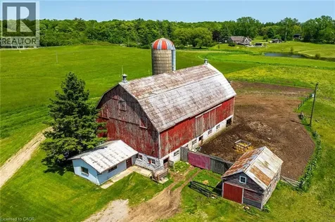 1216 Sawmill Road Ancaster ON L9G 3L1