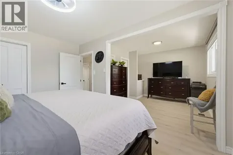 29 Woodland Drive Cambridge ON N1R 2X7