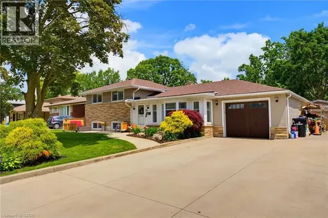 29 Woodland Drive Cambridge ON N1R 2X7