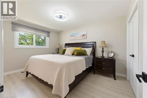 29 Woodland Drive Cambridge ON N1R 2X7