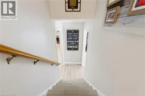 29 Woodland Drive Cambridge ON N1R 2X7