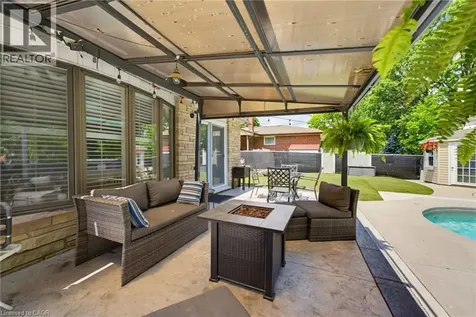 29 Woodland Drive Cambridge ON N1R 2X7