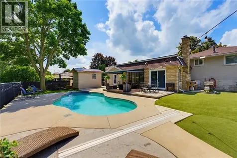 29 Woodland Drive Cambridge ON N1R 2X7