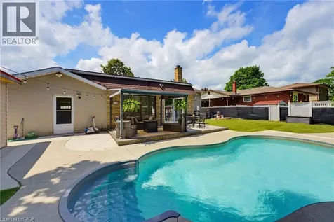 29 Woodland Drive Cambridge ON N1R 2X7