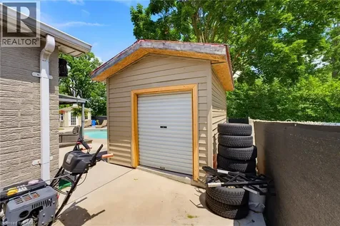 29 Woodland Drive Cambridge ON N1R 2X7