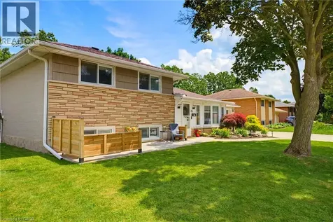 29 Woodland Drive Cambridge ON N1R 2X7