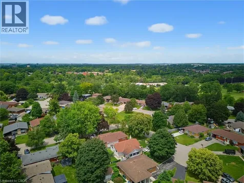 29 Woodland Drive Cambridge ON N1R 2X7