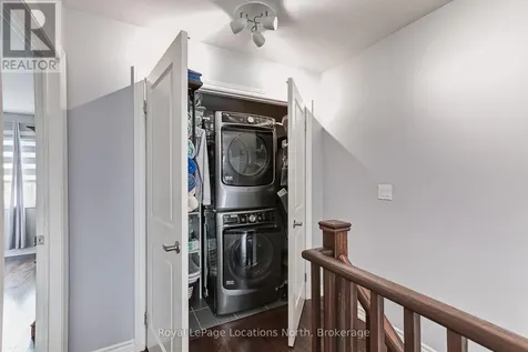 16 Greaves Avenue Collingwood ON L9Y 0Z5