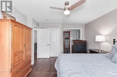 16 Greaves Avenue Collingwood ON L9Y 0Z5