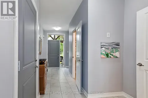 16 Greaves Avenue Collingwood ON L9Y 0Z5