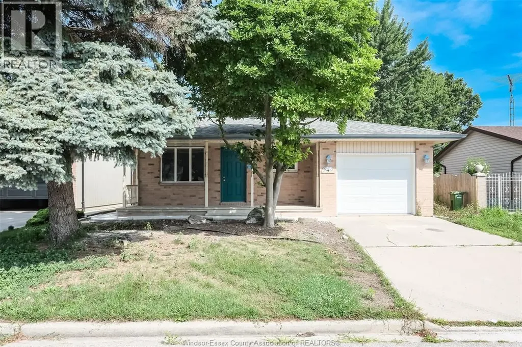 3309 Aurora Drive Windsor ON N8R 1Y9