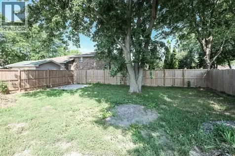 3309 Aurora Drive Windsor ON N8R 1Y9
