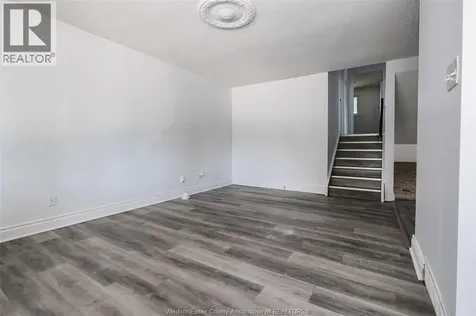 3309 Aurora Drive Windsor ON N8R 1Y9