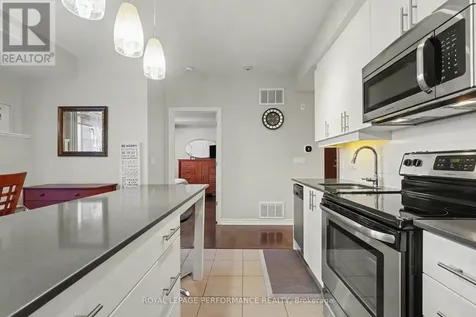 655 Beauparc Private Ottawa ON K1J 0B6