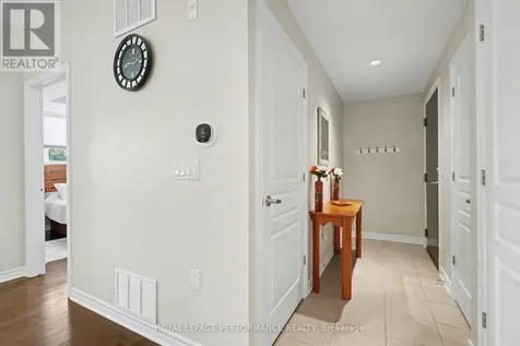 655 Beauparc Private Ottawa ON K1J 0B6