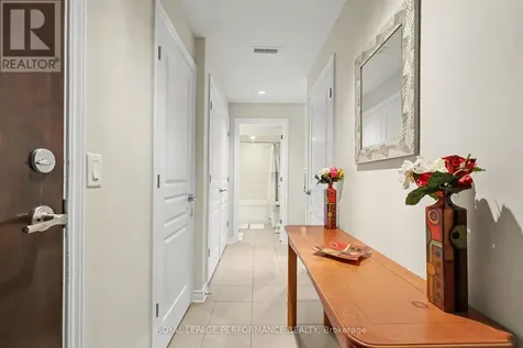 655 Beauparc Private Ottawa ON K1J 0B6