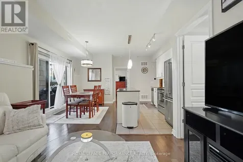 655 Beauparc Private Ottawa ON K1J 0B6