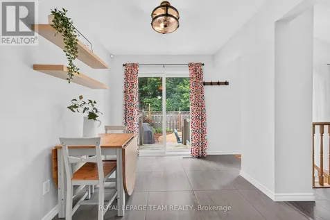 121 Cedarock Drive Ottawa ON K2M 2H5