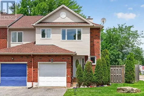 121 Cedarock Drive Ottawa ON K2M 2H5