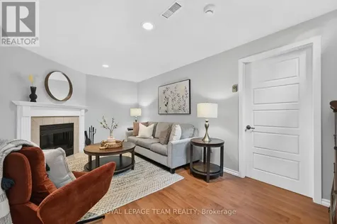 121 Cedarock Drive Ottawa ON K2M 2H5