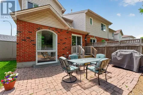121 Cedarock Drive Ottawa ON K2M 2H5