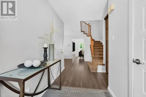 121 Cedarock Drive Ottawa ON K2M 2H5