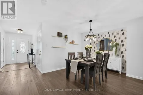 121 Cedarock Drive Ottawa ON K2M 2H5