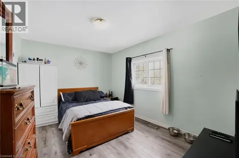 965 Highland Road East Stoney Creek ON L8J 3G1