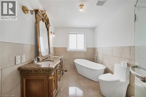 965 Highland Road East Stoney Creek ON L8J 3G1