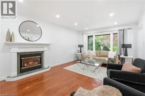 292 Thorncrest Drive Waterloo ON N2L 5R5