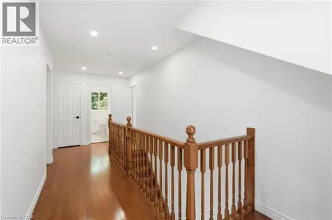 292 Thorncrest Drive Waterloo ON N2L 5R5