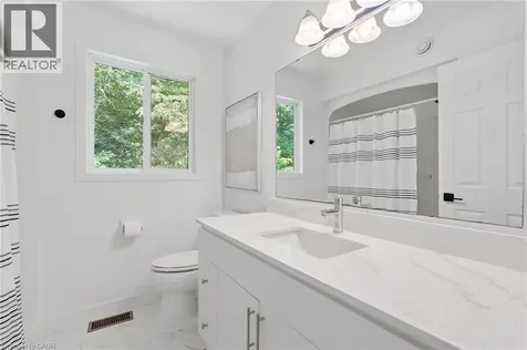 292 Thorncrest Drive Waterloo ON N2L 5R5