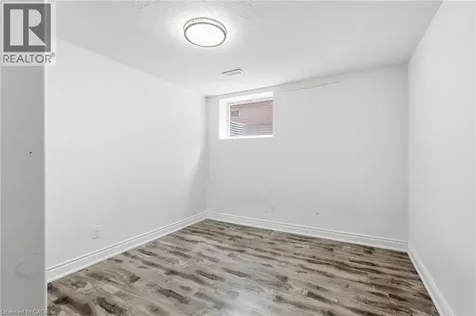 292 Thorncrest Drive Waterloo ON N2L 5R5